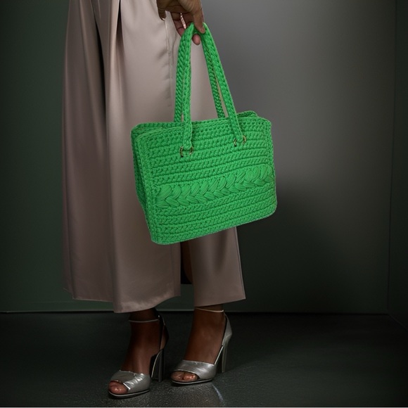 Large Green Tote Crochet Bag - Picture 6 of 6